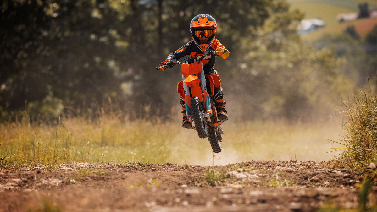 KTM SX-E 3 ridden on dirt track